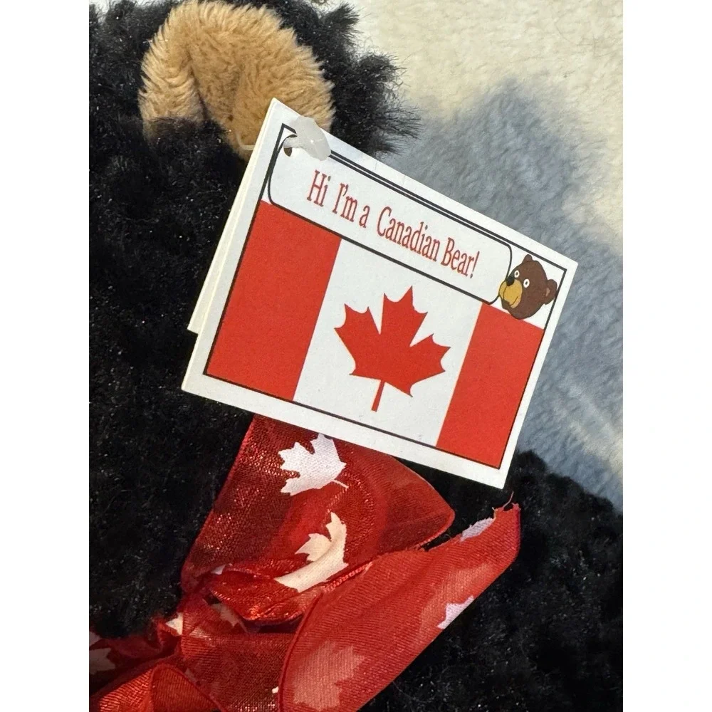 Canada Black Bear Plush Parkdale Novelty 44018B Canadian Hug Maple Hat‎